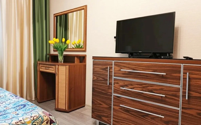 Квартира Возле Технополиса