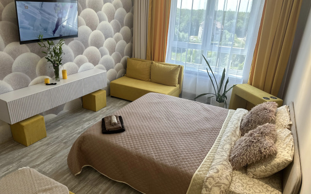 Uyutnaya kvartira na poberezhye Zelenogradska Flat