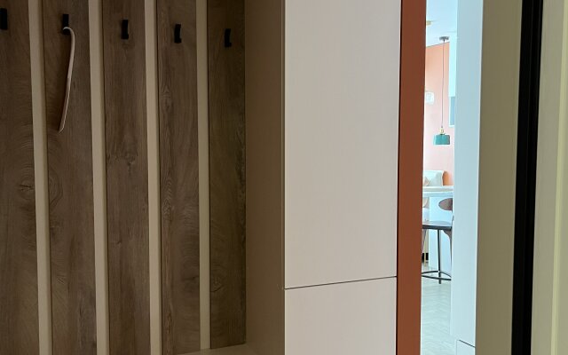 Orange Studio Flat
