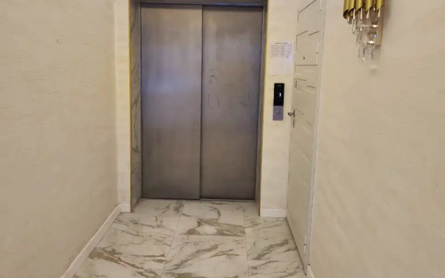 Prostornye S Vidom Na More Apartments