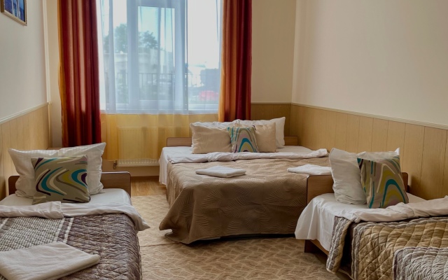 Kseniya U Morya Guest House