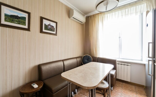 Апартаменты MaxRealty24 Марии Ульяновой 12