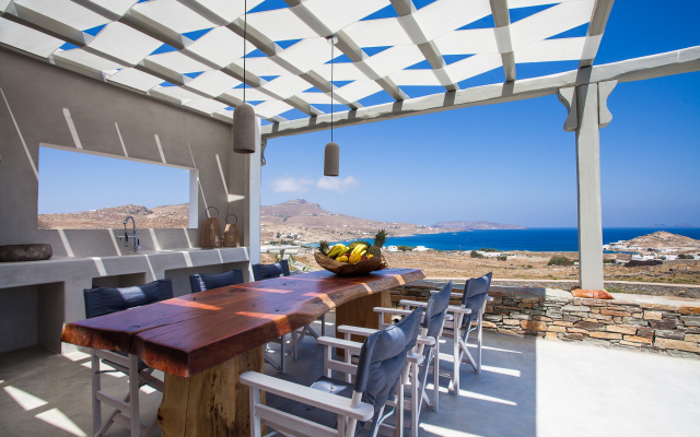 Myconian Platinum Villa