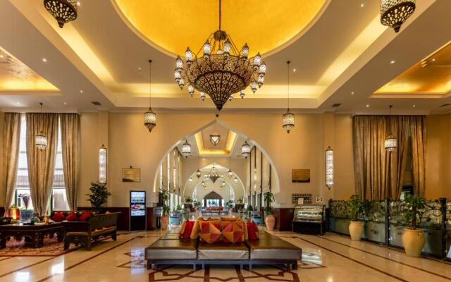 Отель Golden Tulip Nizwa