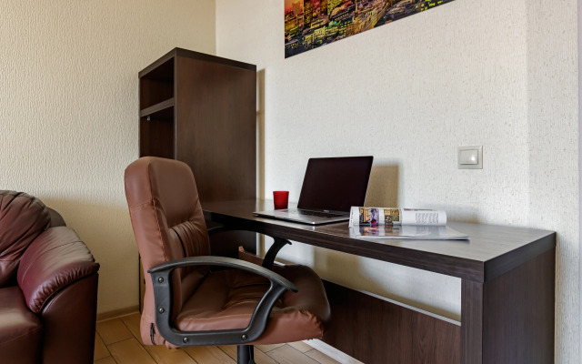 Апартаменты с Камином Угловой Ванной и Видом на Улицу Красную Комфорт с Характером Заселение Круглосуточно by Depart Apart