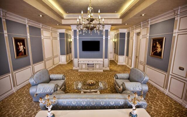 Multi Grand Pharaon Hotel