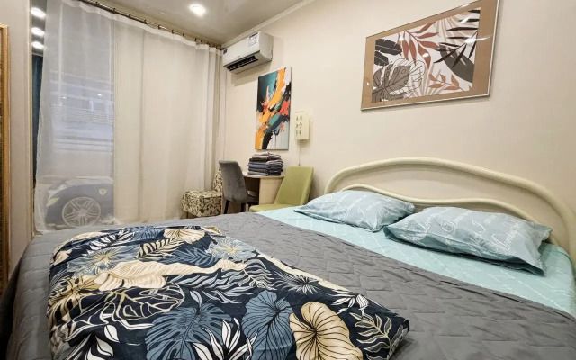 Na Tsvetochnoy 44/3 Apartments