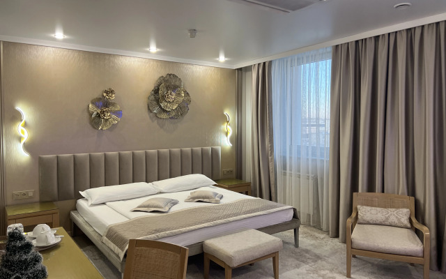 Отель Персона