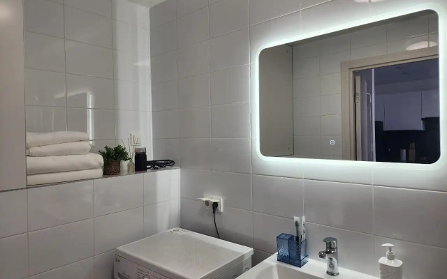 Yevrodvushka Deluxeapart ilyinskie Luga Apartments