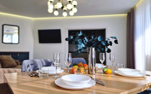 Uyutnaya Dvukhkomnatnaya U Morya Flat