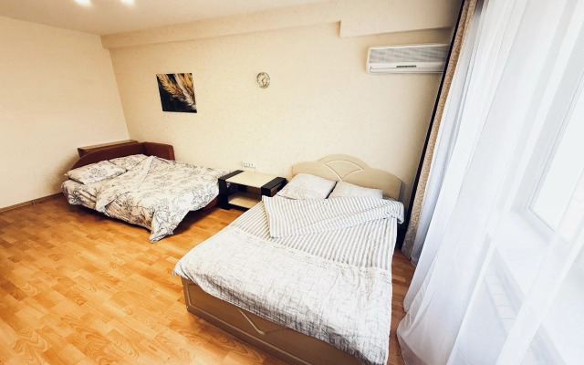 Na Petra Yermolaeva 1 Flat