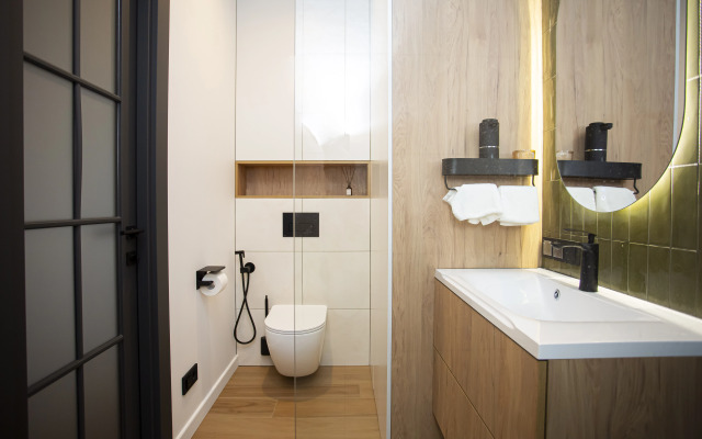 Svetlaya Prostornaya Na Varakina Flat
