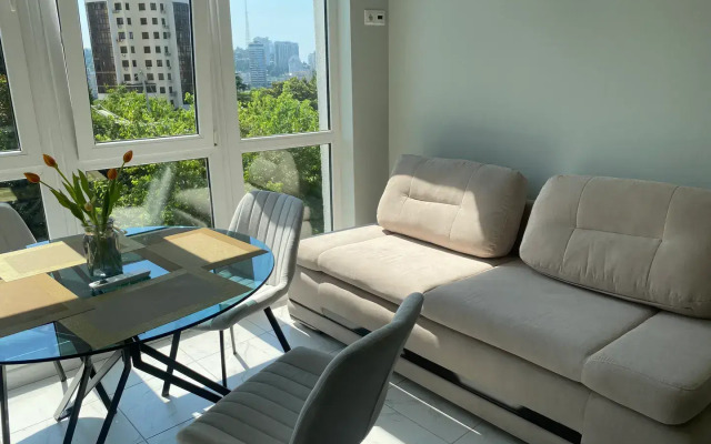 Квартира просторная светлая в центре Сочи