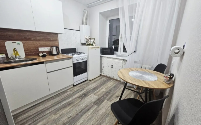 Квартира на Светлой 34