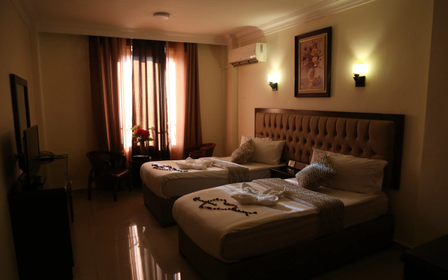 Grape Village Hotel