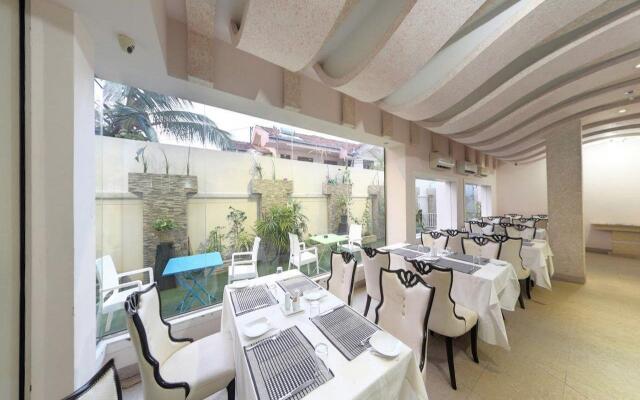 Royal Castle Hotel