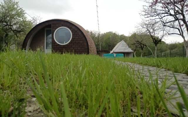LotosDom-Psakho Guest House