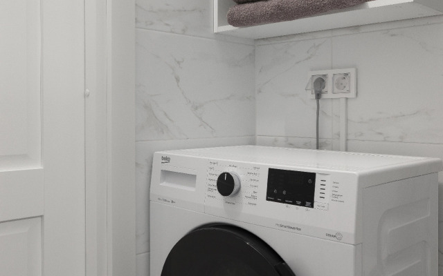 Квартира Myhome Yourhome однокомнатная на Уральской 23