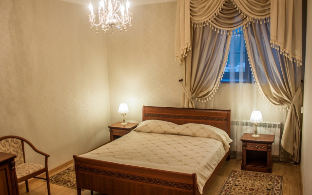 Kelarskaya Naberezhnaya Mini-Hotel