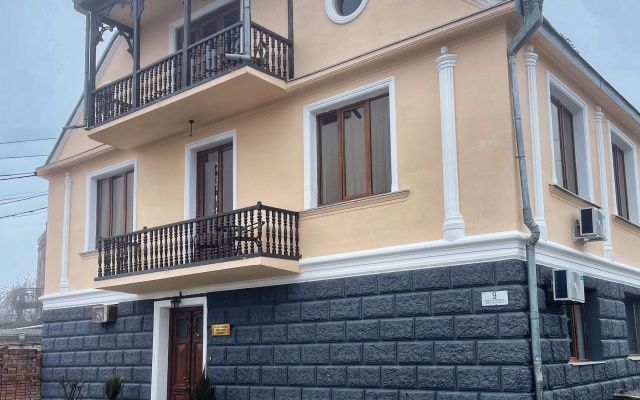 Top Floor Guest House