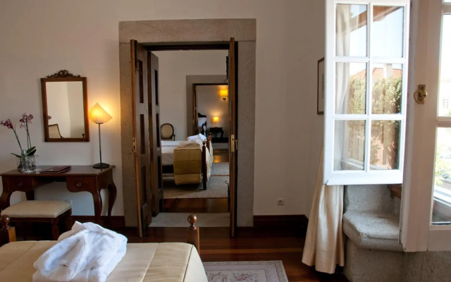 Casa Melo Alvim by Unlock Hotels