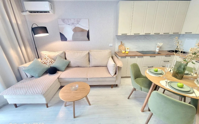 Premium 2-kh komnatnaya kvartira s vidom na gory Apartments