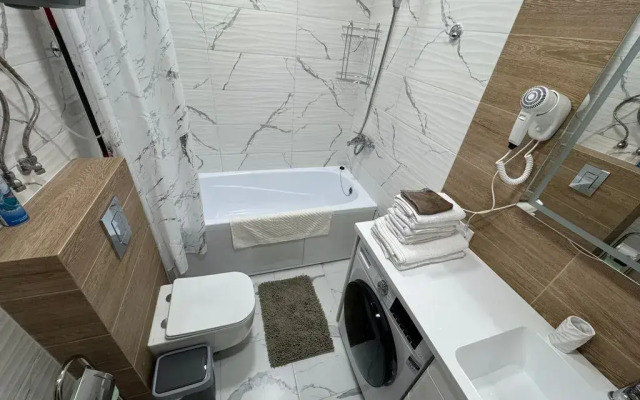 Dvukhkomnatnaya V Zhk Letniy Flat