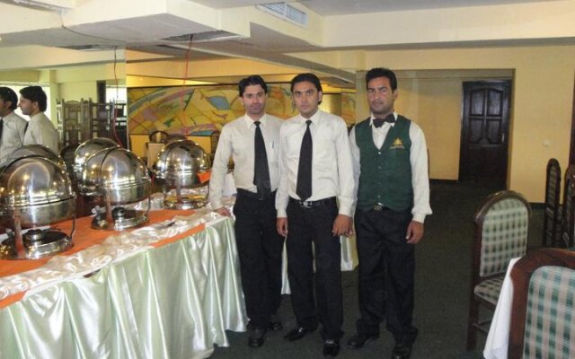Crown Inn Hotel