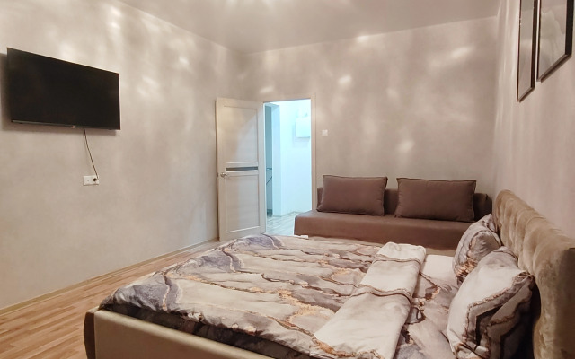 Квартира на тюменском тракте 10