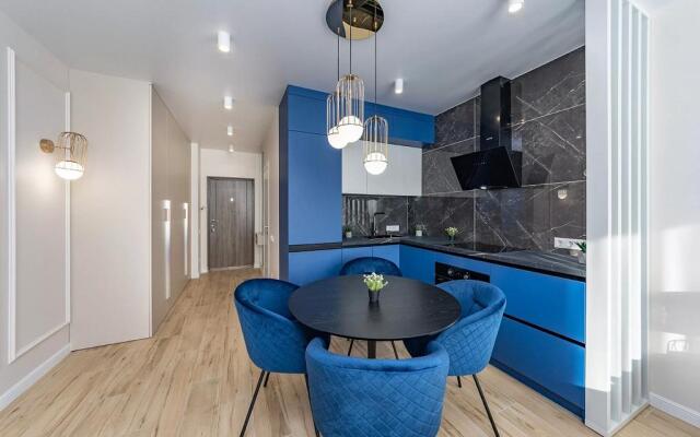 Novaya Stilnaya Studiya V Samom Tsentre Yuzhnoy Stolitsy Apartments
