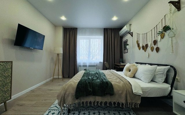 Квартира Green FOX на Медиков 3к1