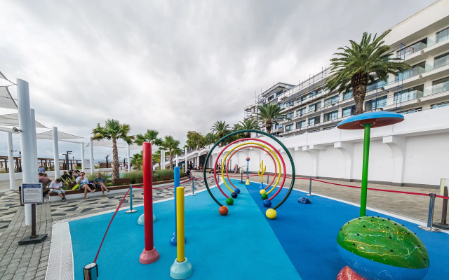 U Morya Apartments