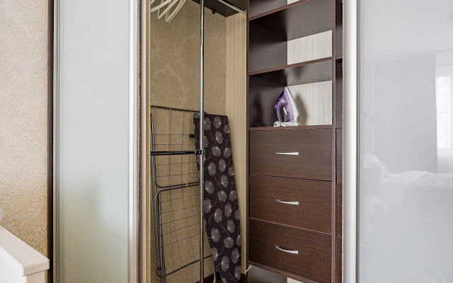 Na ul.Rodionova d.165 k.9 Sova-Dom Flat