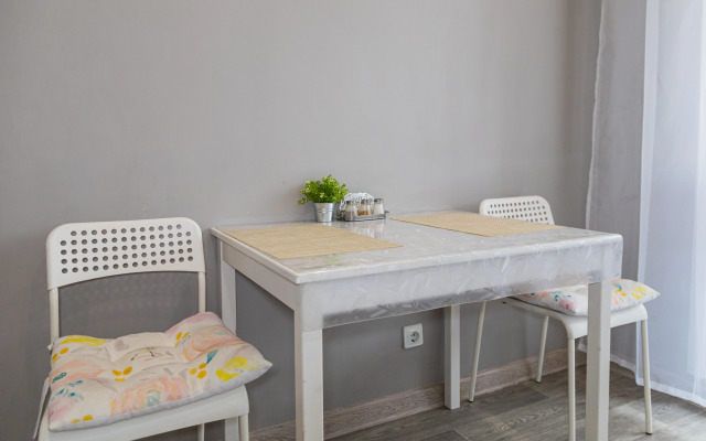 Studiya S Domashnim Uyutom Ryadom S Zhd Vokzalom Flat