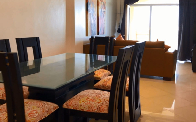 The Palm Beach Luxury Condo Apart-Hotel