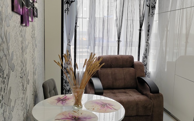 Zhk Levoberezhnaya Flat