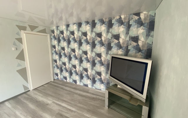 V tsentre Vyborga s balkonom Flat