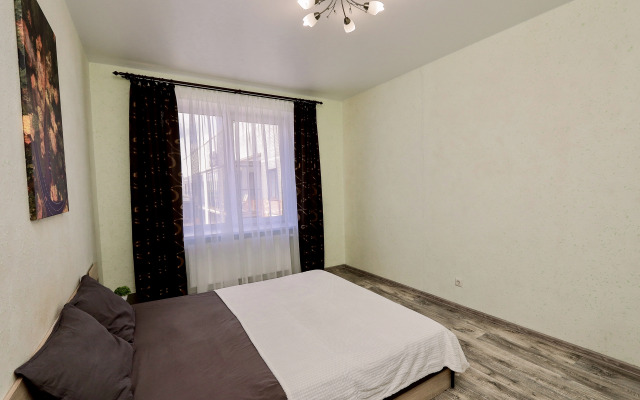 Трехместные апартаменты с Балконом и Видом на Озеро