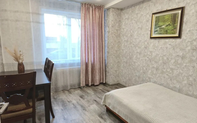 Квартира трёхкомнатная вблизи Сквера Энтузиастов