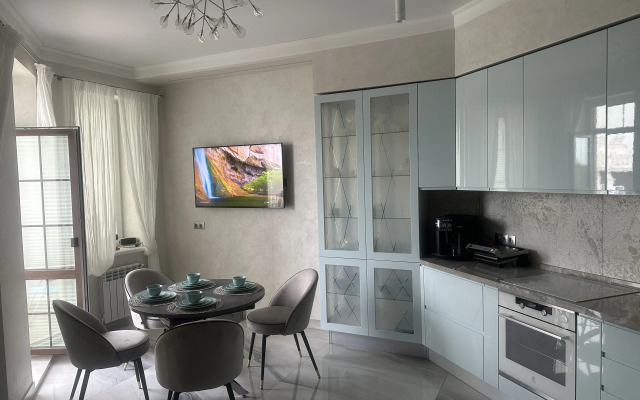 U Morya Kak Doma Apartments