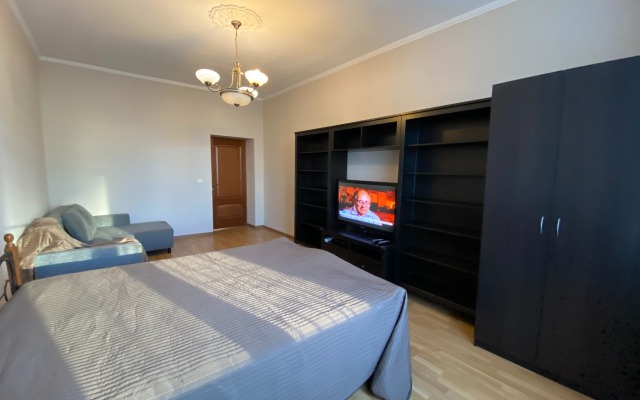 Samotsvet Na Ligovskom Prospekte Apartments
