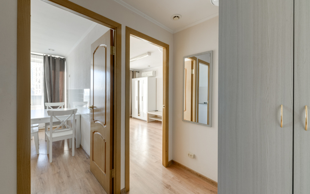Dokuchaev Pereulok 2 (flat 0904) Apartments