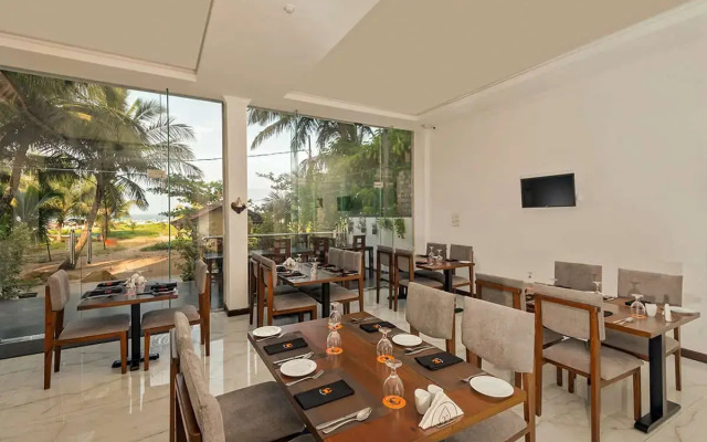 Hotel Beverly Beach Hotel Negombo Hotel