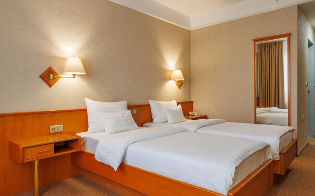 Atrium Palace Hotel