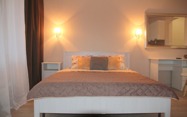 Romantic na Zvyozdnoy Apartments