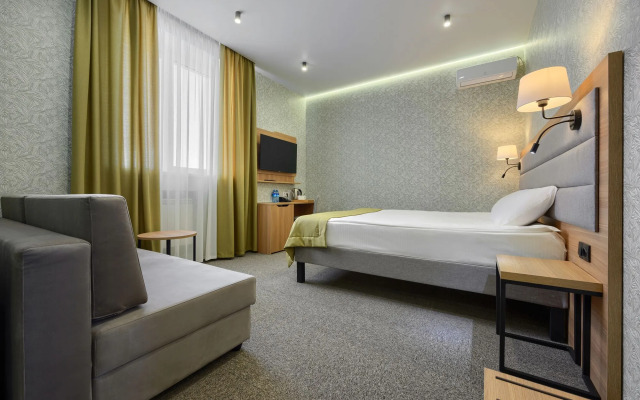 SQ Hotel