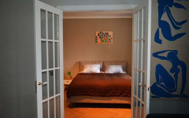 Апартаменты Матисс Люкс