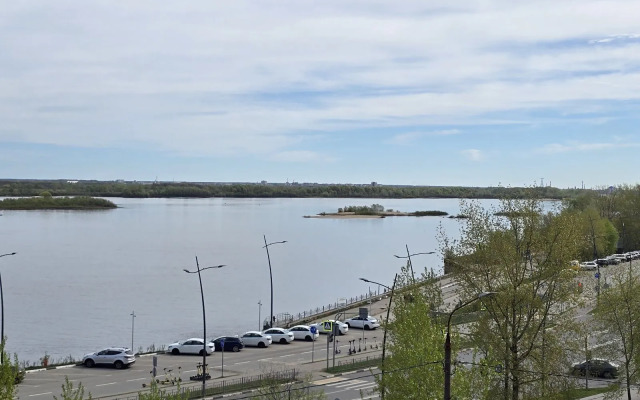 Апартаменты на набережной Волги 10