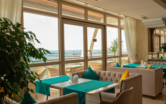 Grejs Gorizont Hotel