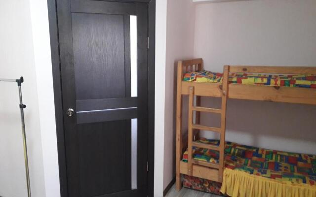 8 Sestyor Guest House